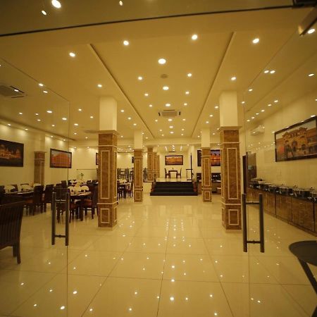The Amer Valley Hotel Jaipur Exterior photo