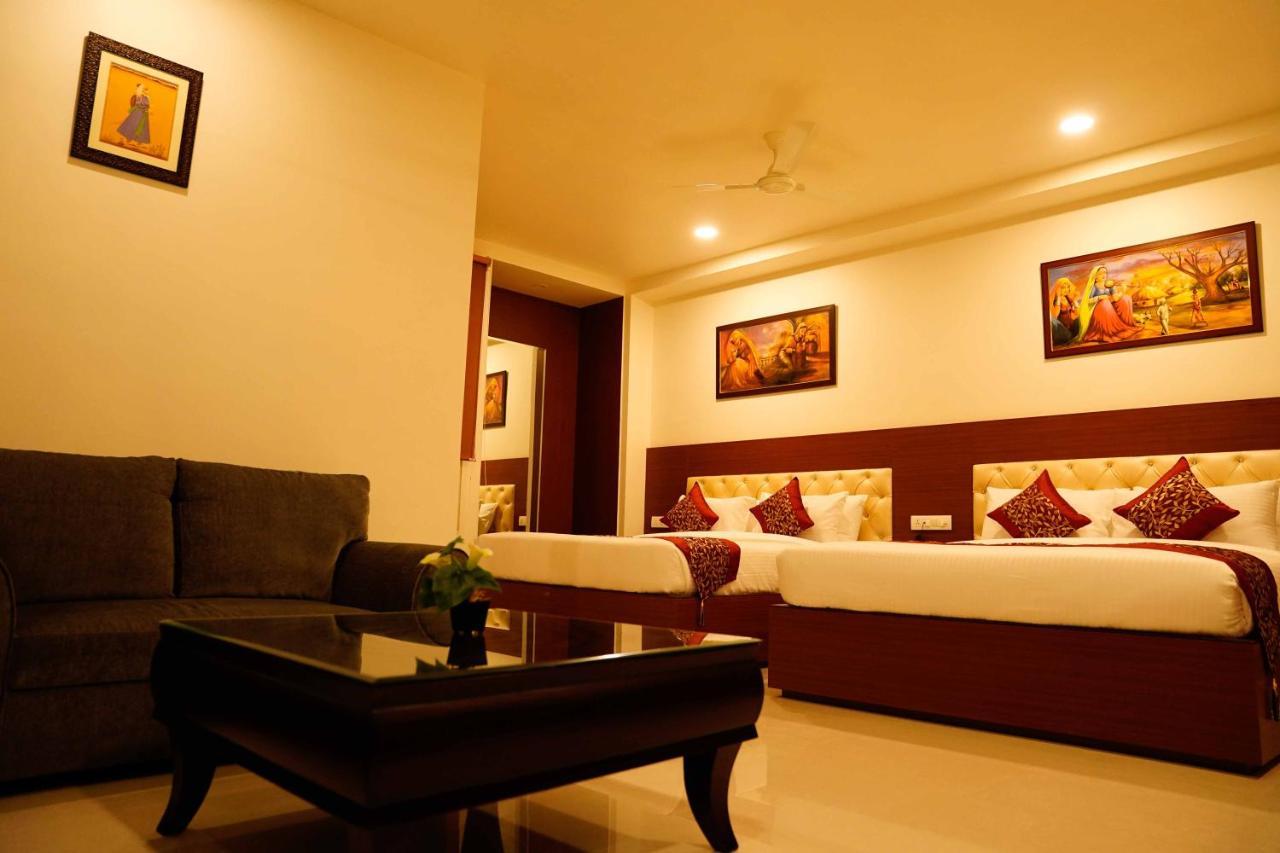 The Amer Valley Hotel Jaipur Exterior photo